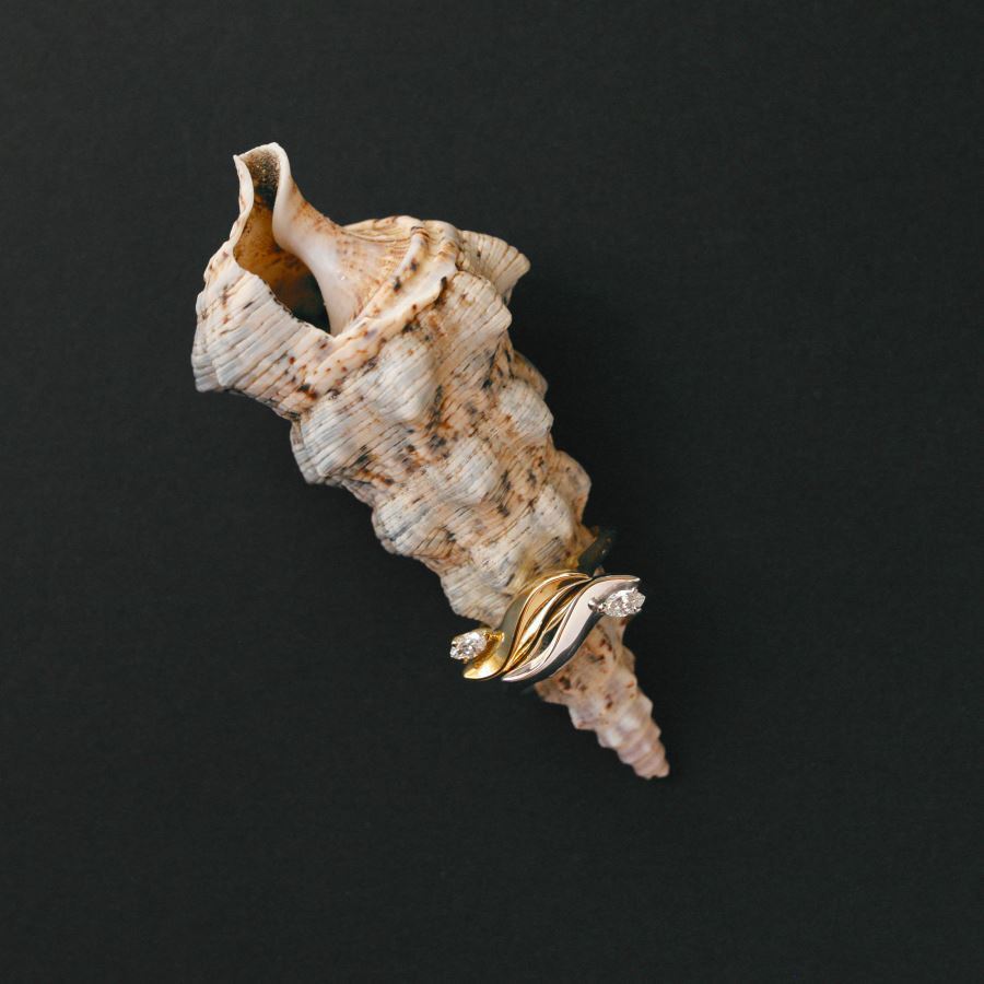 Anello 'Flame' in oro bianco con diamante FLAME | AN1AU18B CT. 0,15 MQ